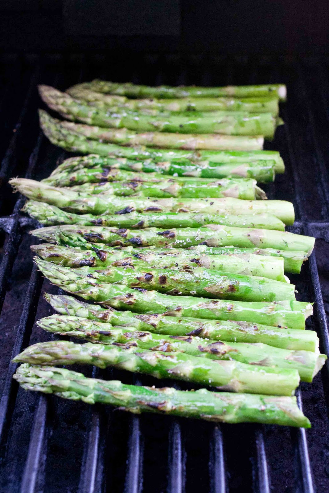 FOODjimoto Grilled Asparagus Wrapped with Prosciutto