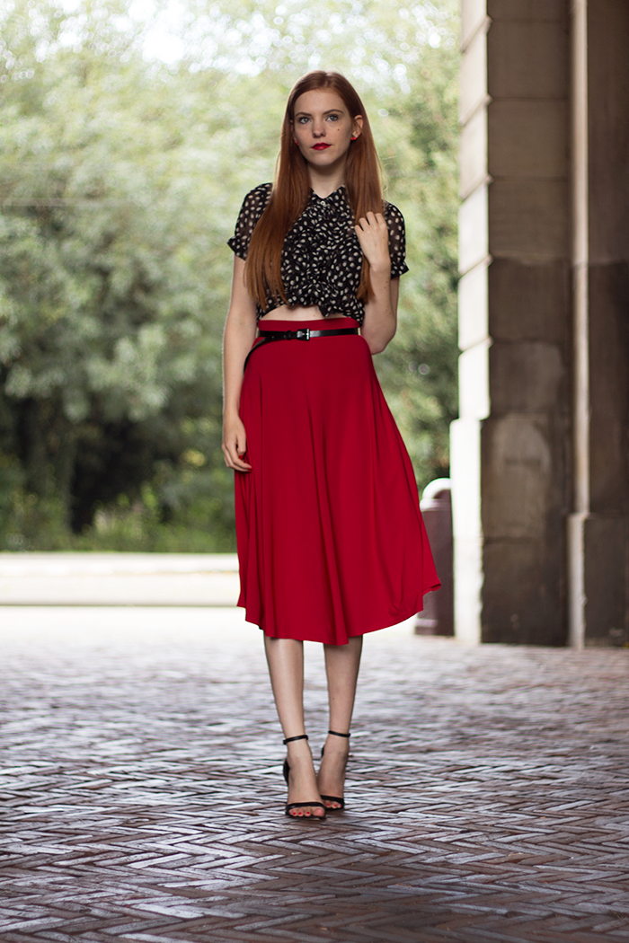 Red Sonja fashion blogger outfit red midi skirt polka dot blouse