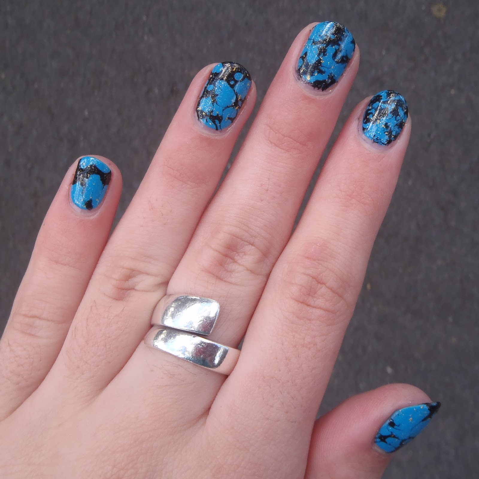 Gormay Nails: Turquoise Stone Nails