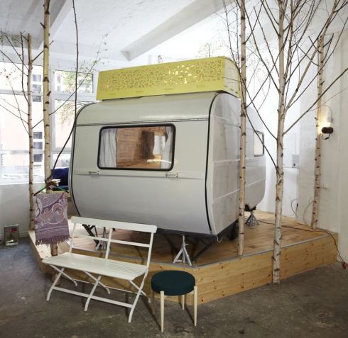 Caravan Hotel