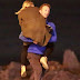 Chris Martin finally has a girlfriend, happily carries her in the street (photos)