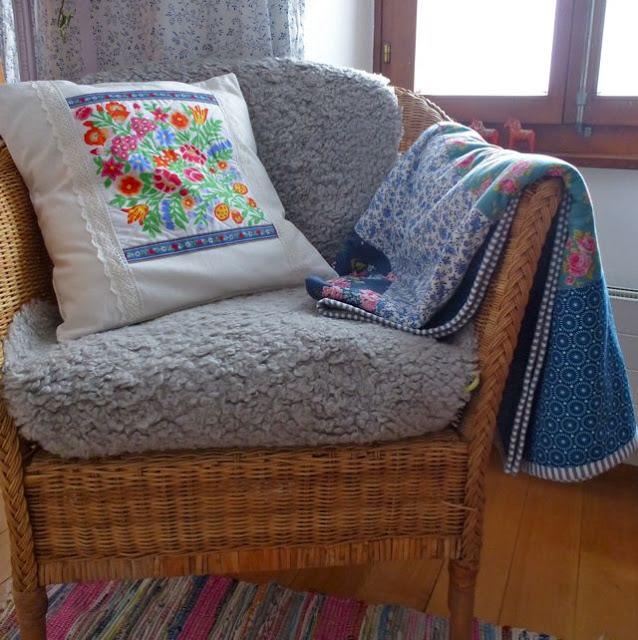 My Rose Valley A bunch of pillows