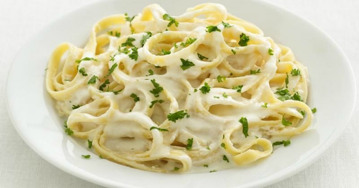 LowCal Fettuccine Alfredo Smartpoints 15 weight watchers recipes
