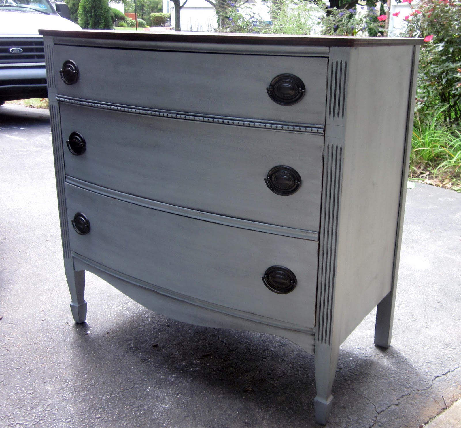 Uniquely Chic Furniture I Love Blue/Gray Paint