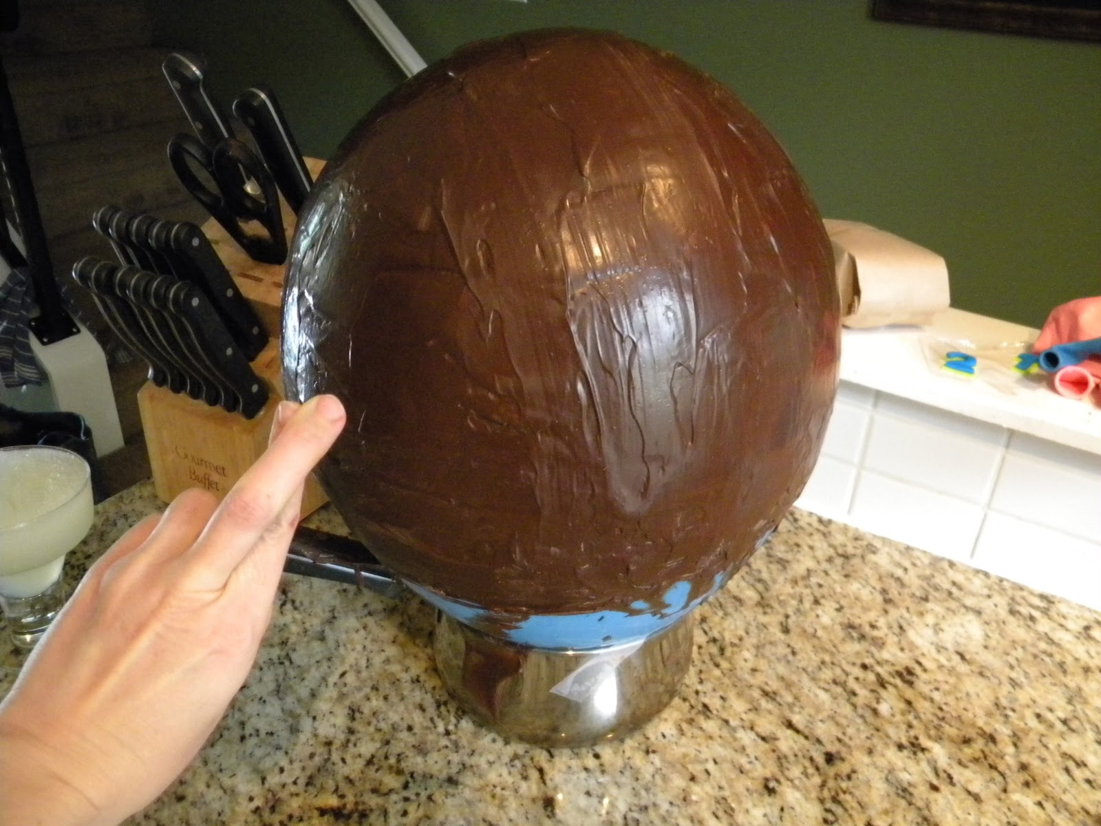 chocolate dome pinata cake
