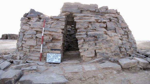 Tomb in oman where Indus valley civ's sword was found