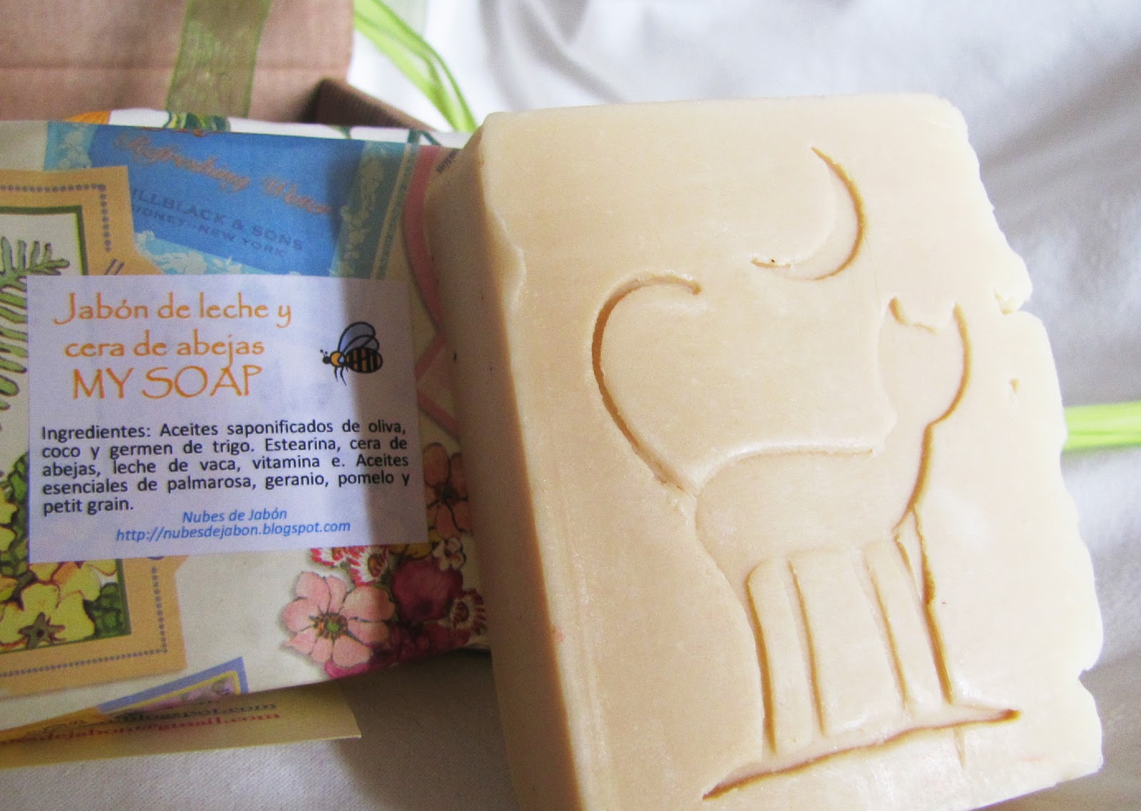 Jenora Soaps Wonderful Gift from Nubes de Jabón