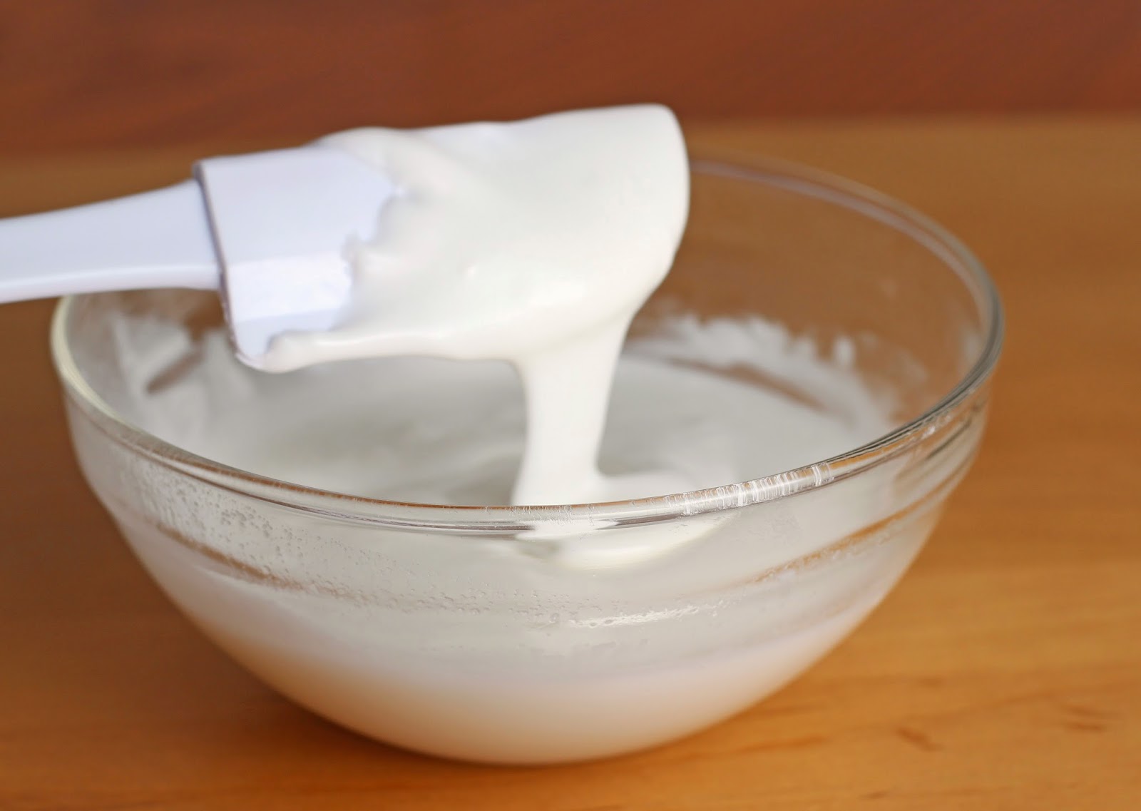 Tami Renā’s Cookies Freezing Royal Icing continued