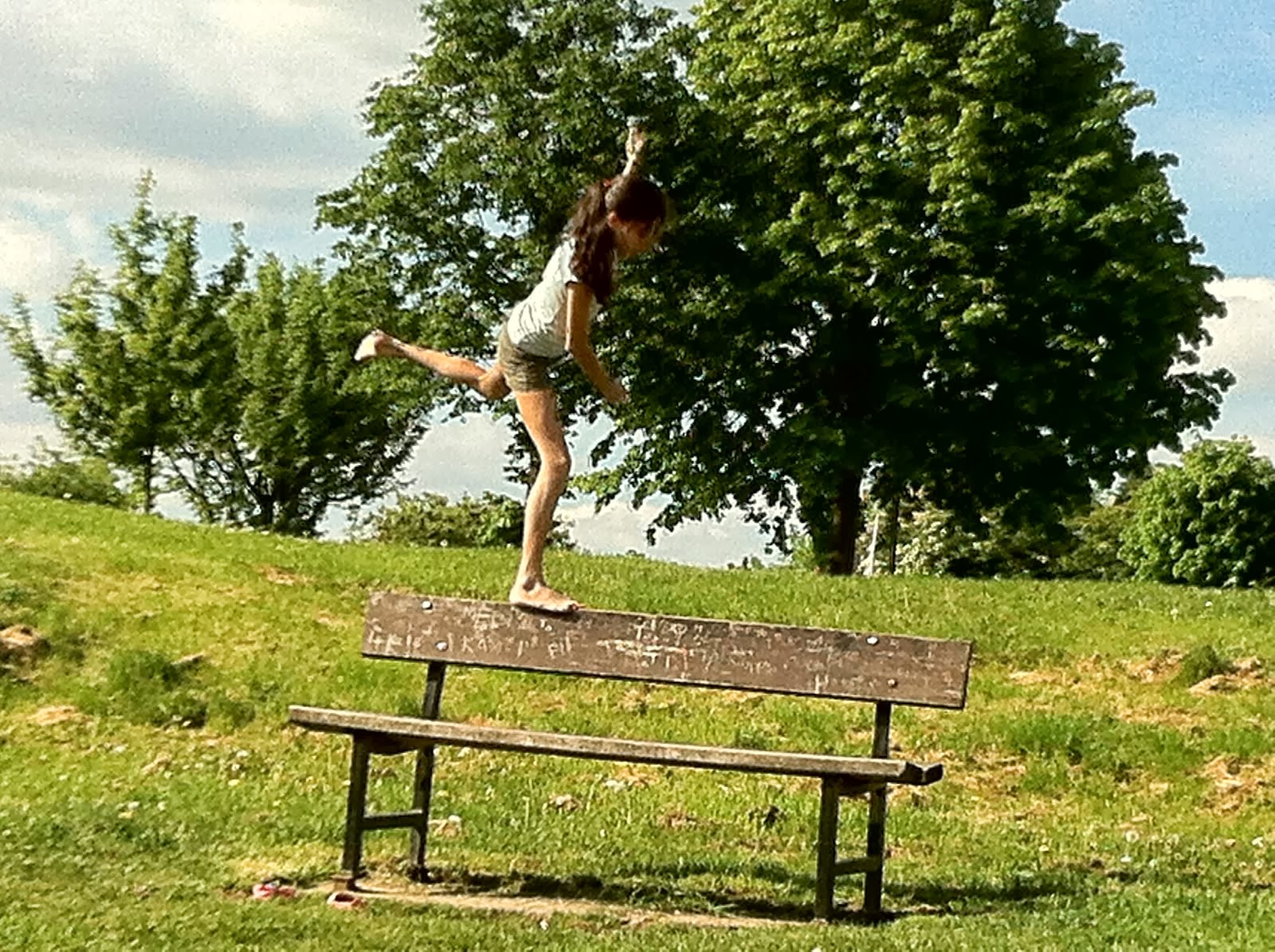 Me, one bench and my ballet.