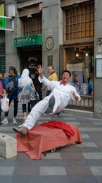 Street performer Madrid