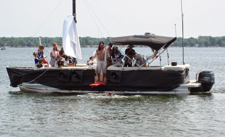 2012 Boat Parade Winner