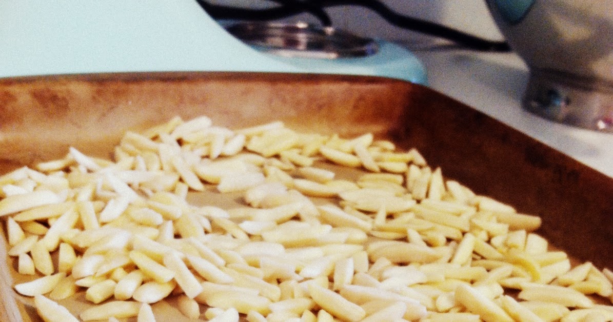 Smitten Kitchen's Broccoli Slaw