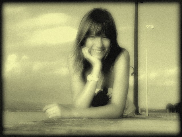 Briciole Ragazza Semplice