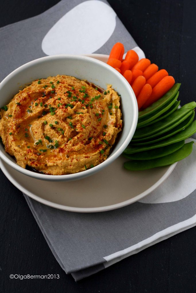 Mango & Tomato Love Hummus? Then Make This Roasted Sweet Potato Hummus!