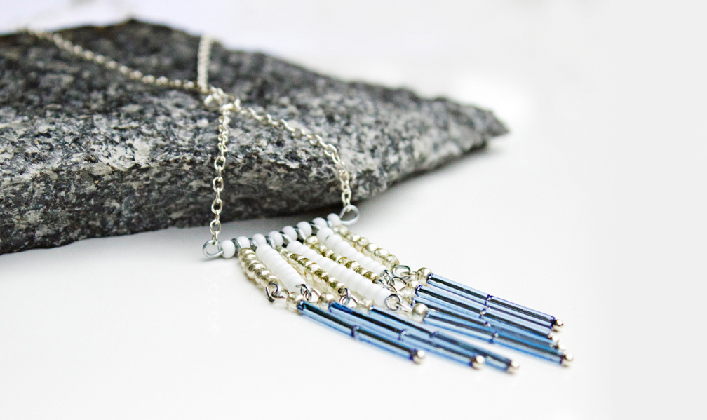 edgy beaded pendant necklace tutorial by Quiet Lion
