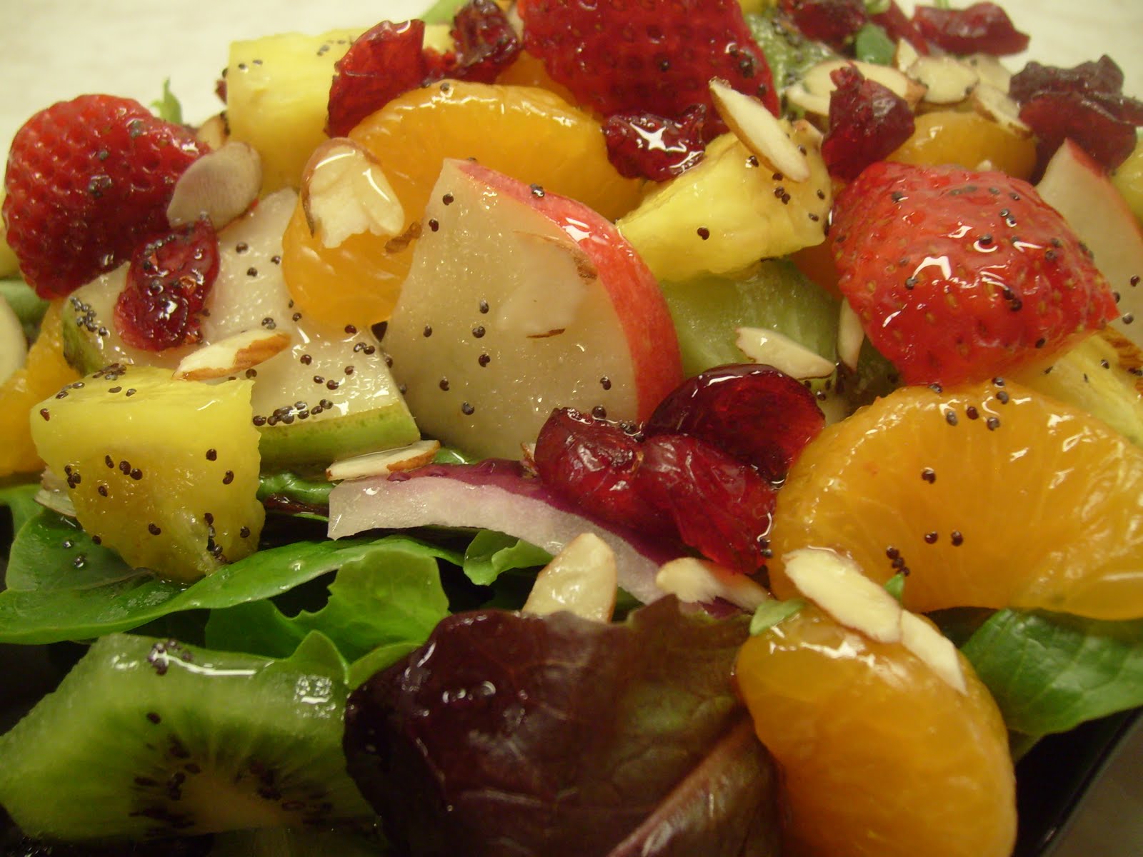 Sandie's Bitchin' Kitchen Mixed Greens and Fruit Salad with Poppy Seed