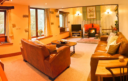 Custom built luxury holiday cottages in Ingleton a picturesque Yorkshire Dales village.