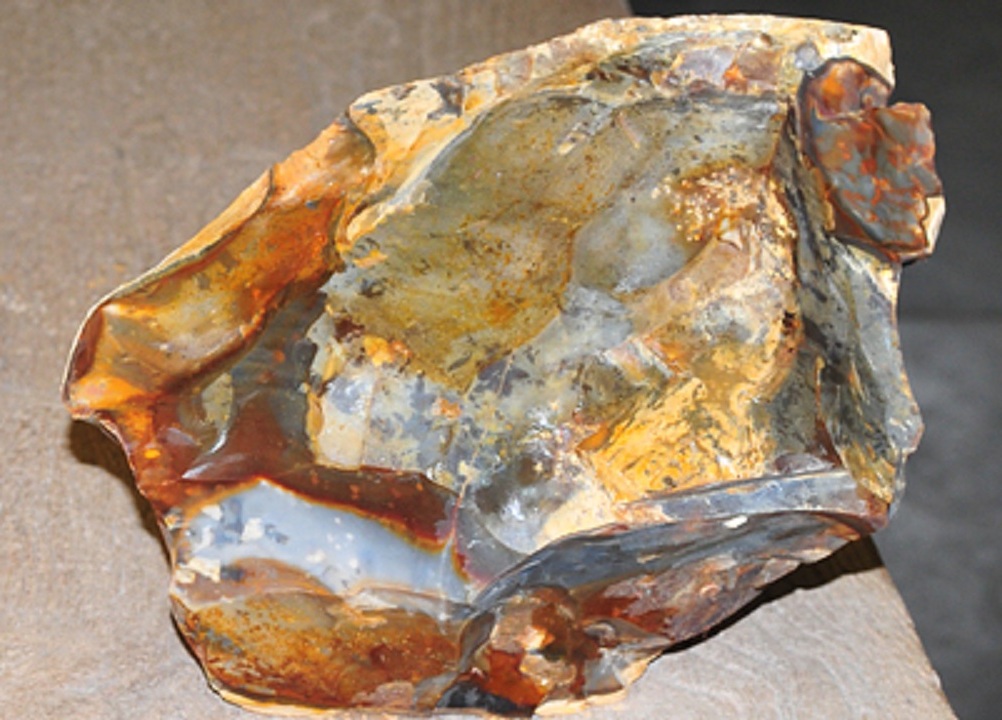 flint and stone