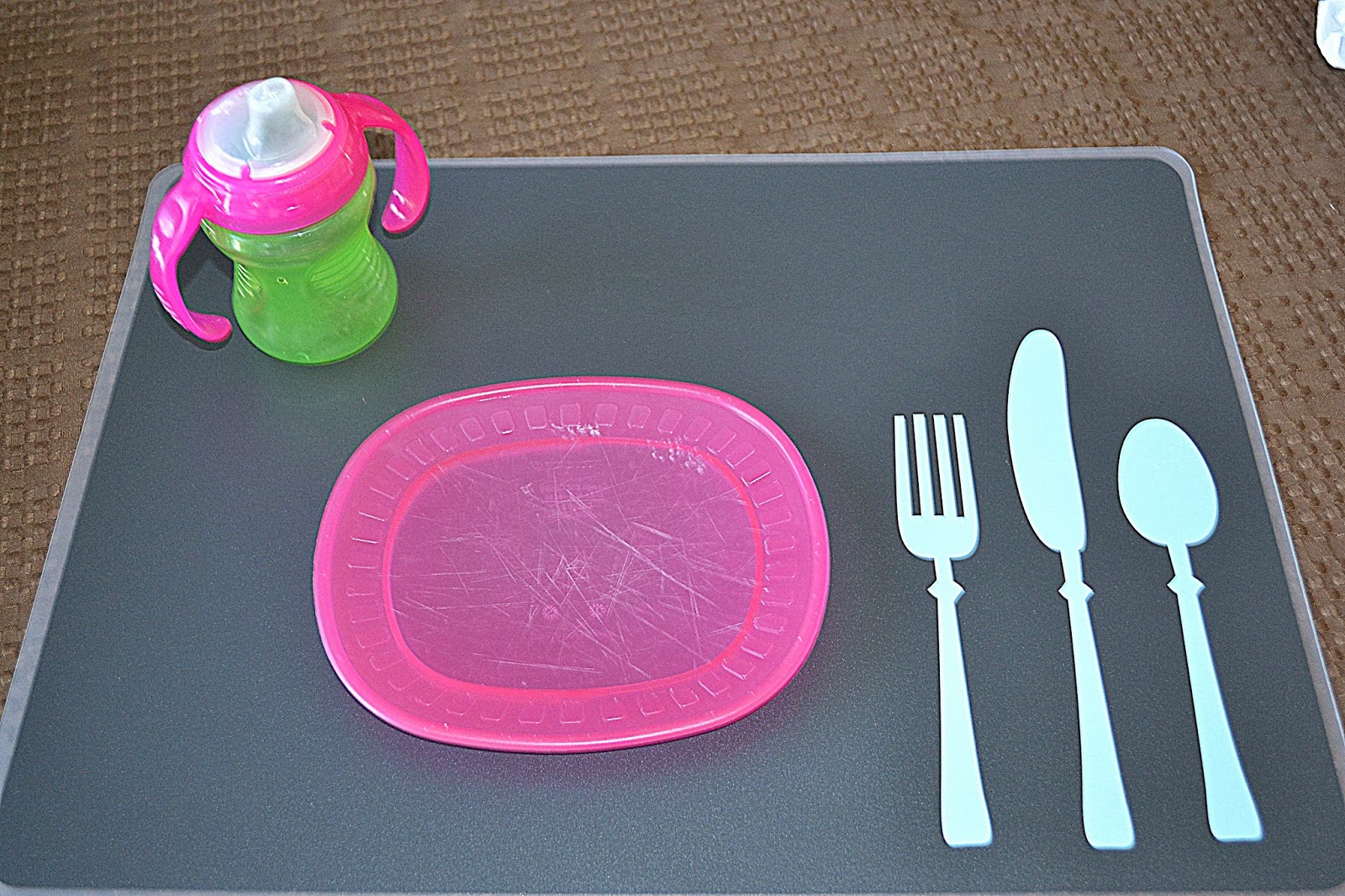 Make It Scrappin Chalkboard Vinyl Placemats
