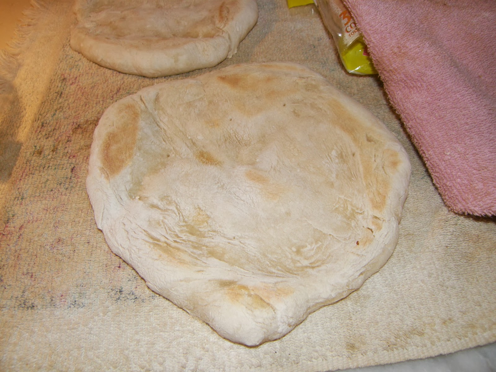 Recipes and Stuff: Homemade Pita Bread