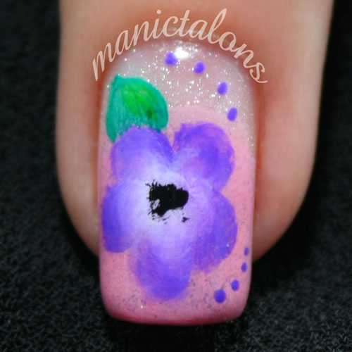 One stroke flowers, Couture gel polish, French affair