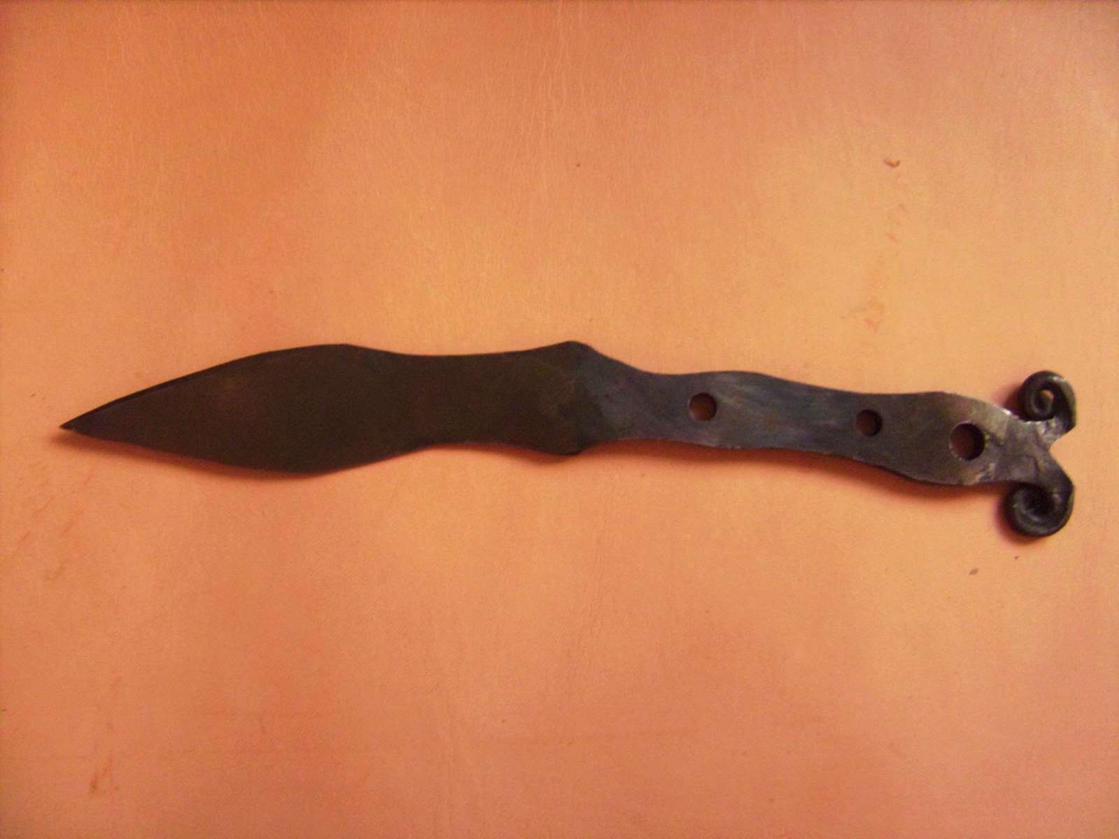 Fimbulmyrk On the bench a variety of ancient crucible steel blades