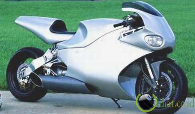 MTT TURBINE SUPERBIKE Y2K - 365 km/jam MTT TURBINE SUPERBIKE Y2K - 365 km/jam