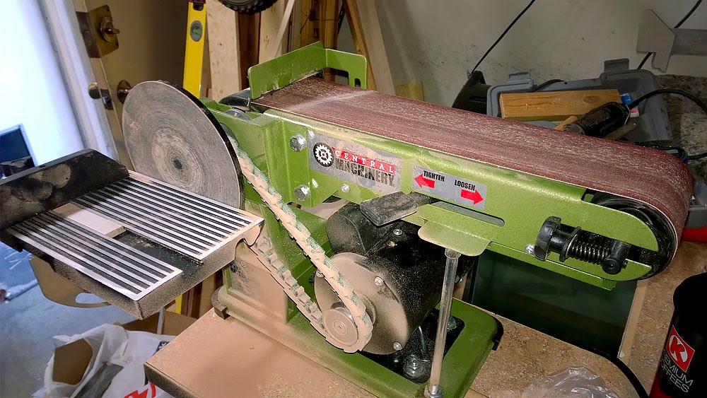 Wood Destruction by a Woodscrub Harbor Freight 4" x 36" Belt / 6" Disk