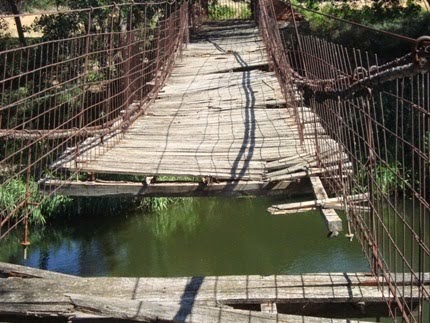 Se cae El Puente "Colgao"