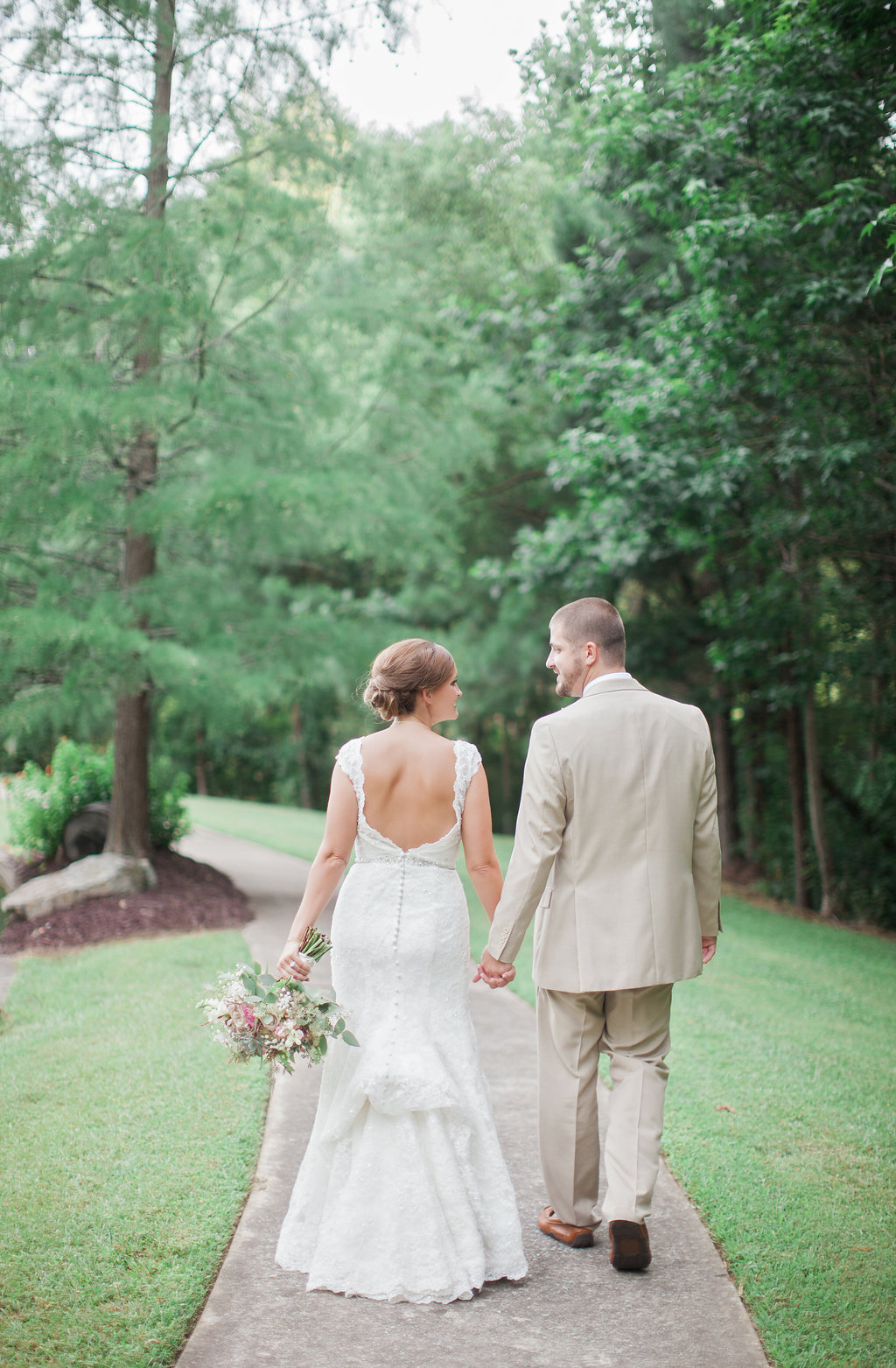 Kelly Lewis Indigo Falls Wedding By A Thomas Photography The