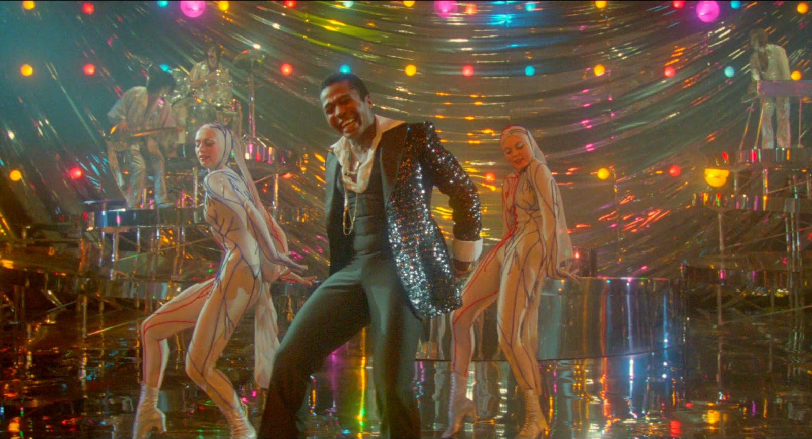 ¡Átame! (Tie Me Up! Tie Me Down!)