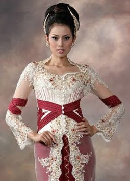 Gambar 4 Model Kebaya Modern Terbaru 2012