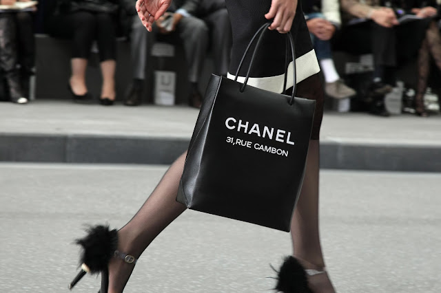 Chanel Spring 2009 Ready-to-Wear Fashion Show