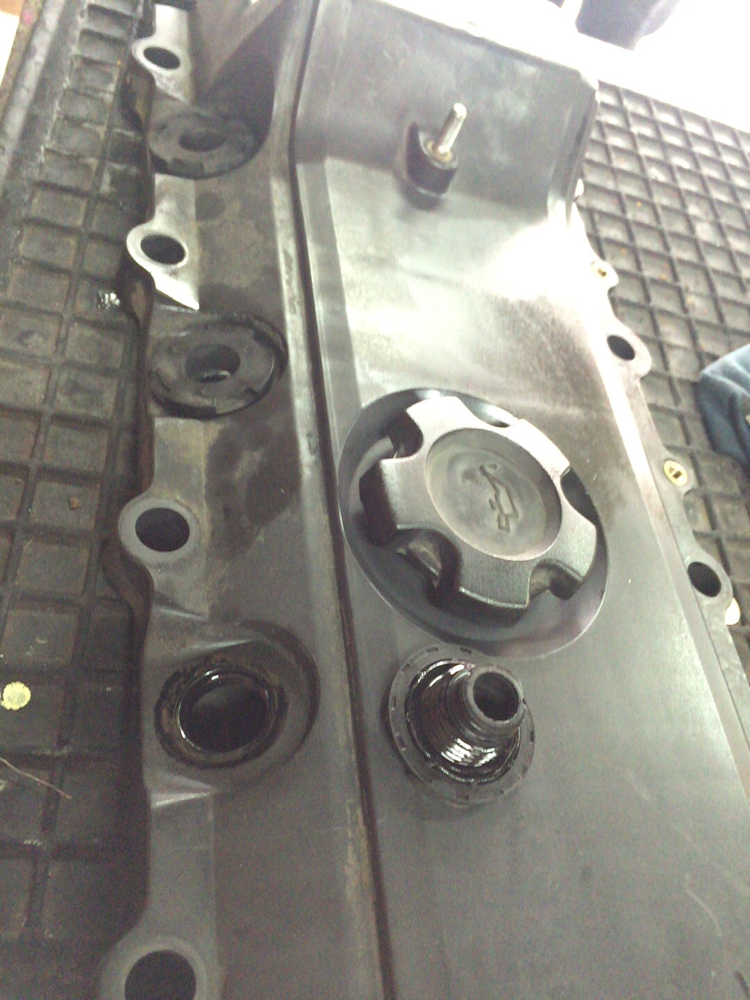 KP Gasket Nissan Urvan 3.0 ZD30 Glow Plug....Seal.