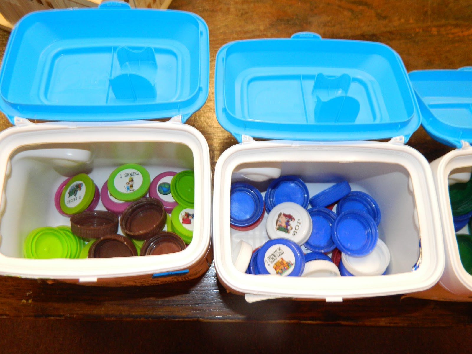 Hands On Bible Teacher Milk Cap Mania!!! Memorizing the Books of The