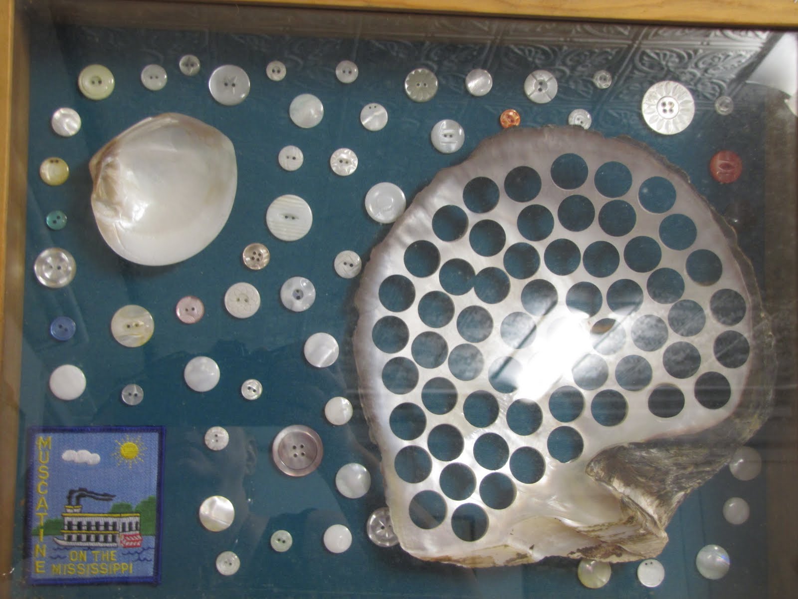 Vintage Connections: The Pearl Button Museum - Muscatine, Iowa