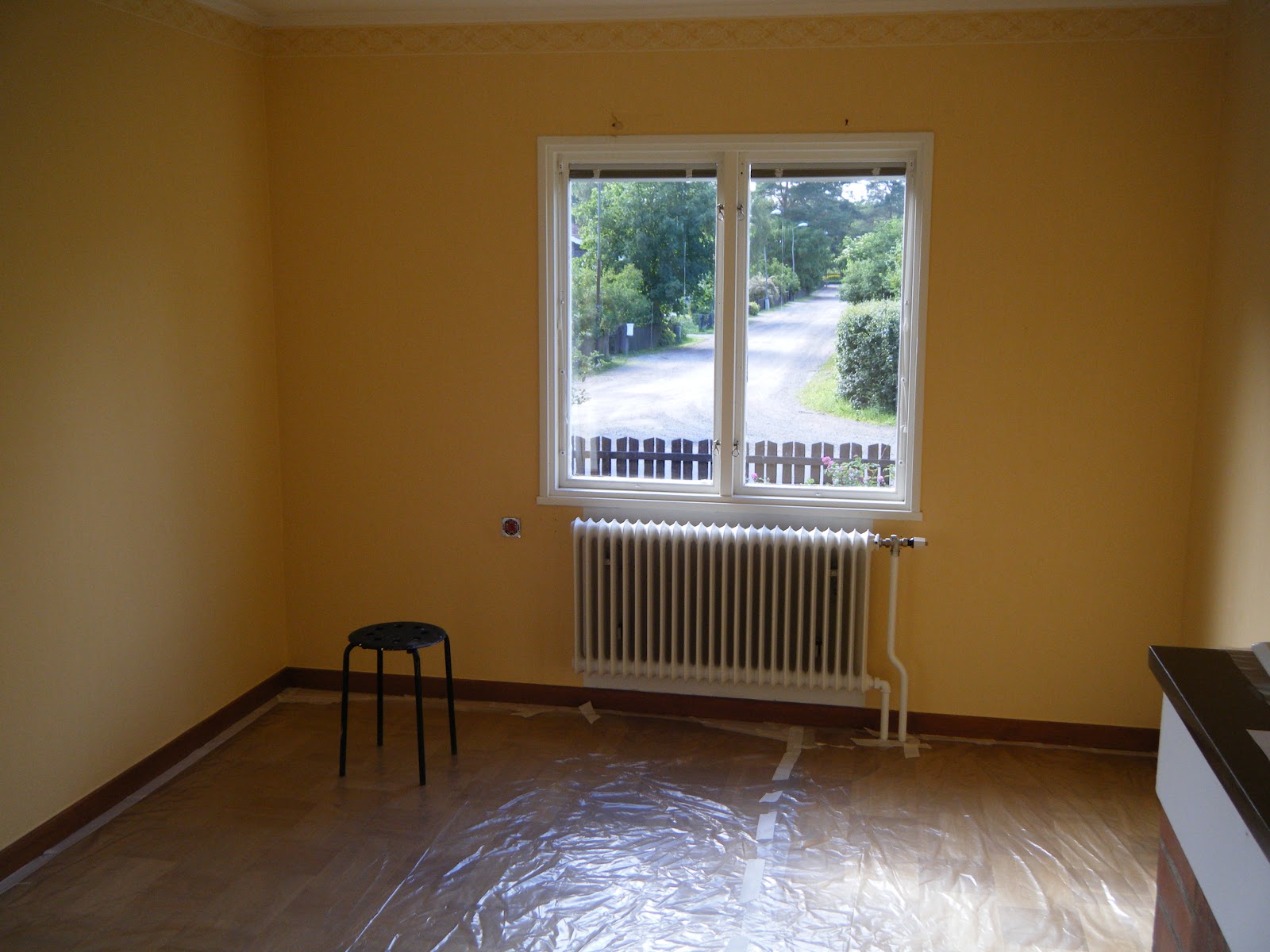 Hem & bak: augusti 2012