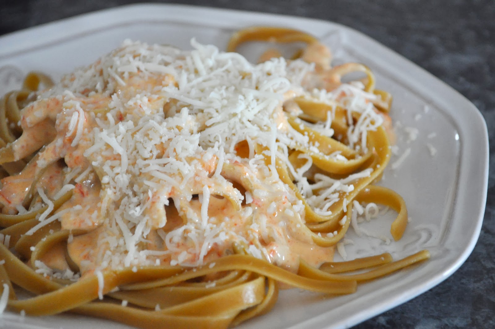 Roasted Red Pepper and Feta Cheese Alfredo All Kinds of Yumm