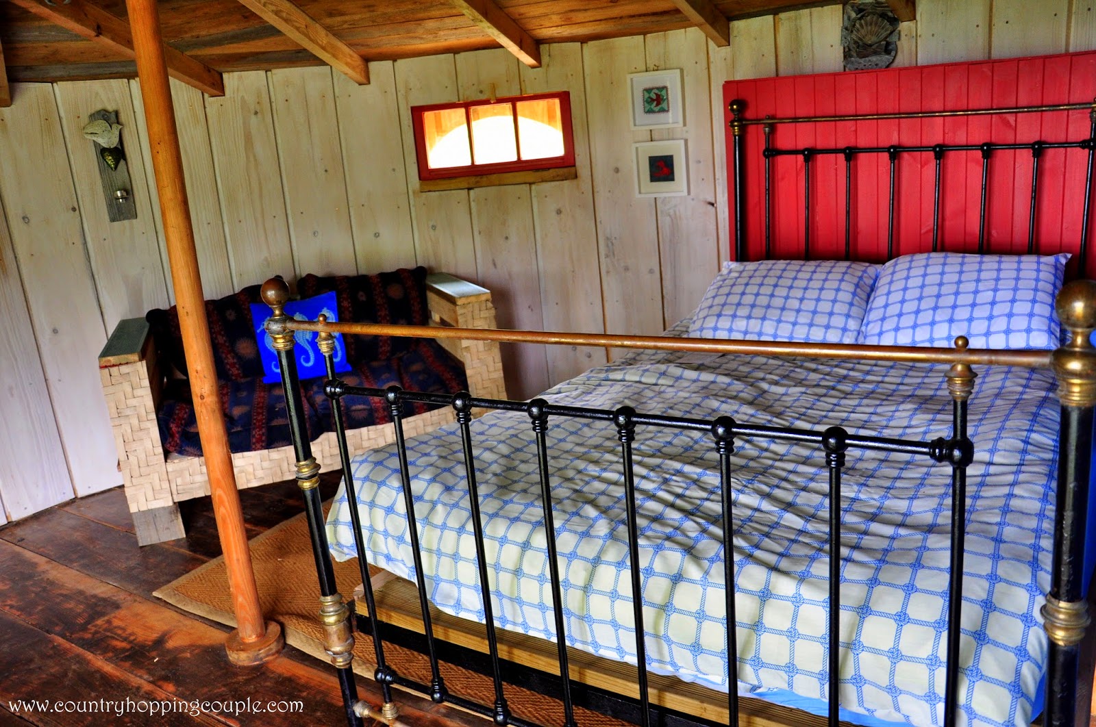 Kittiwake camping hut a romantic weekend getaway in Isle of Mull