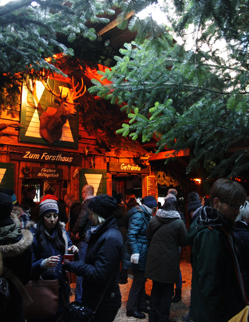 Christmas markets in Hannover, Germany | Happy in Red Christmas markets in Hannover, Germany | Happy in Red