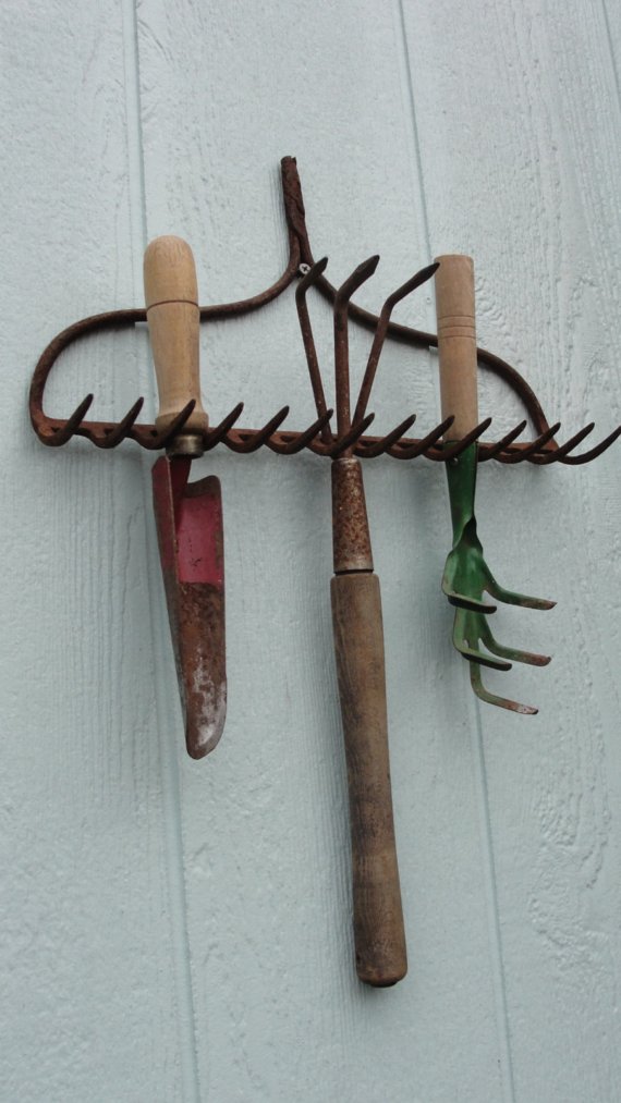 Sweet Old Vintage Using Old Garden Tools in Garden Spaces