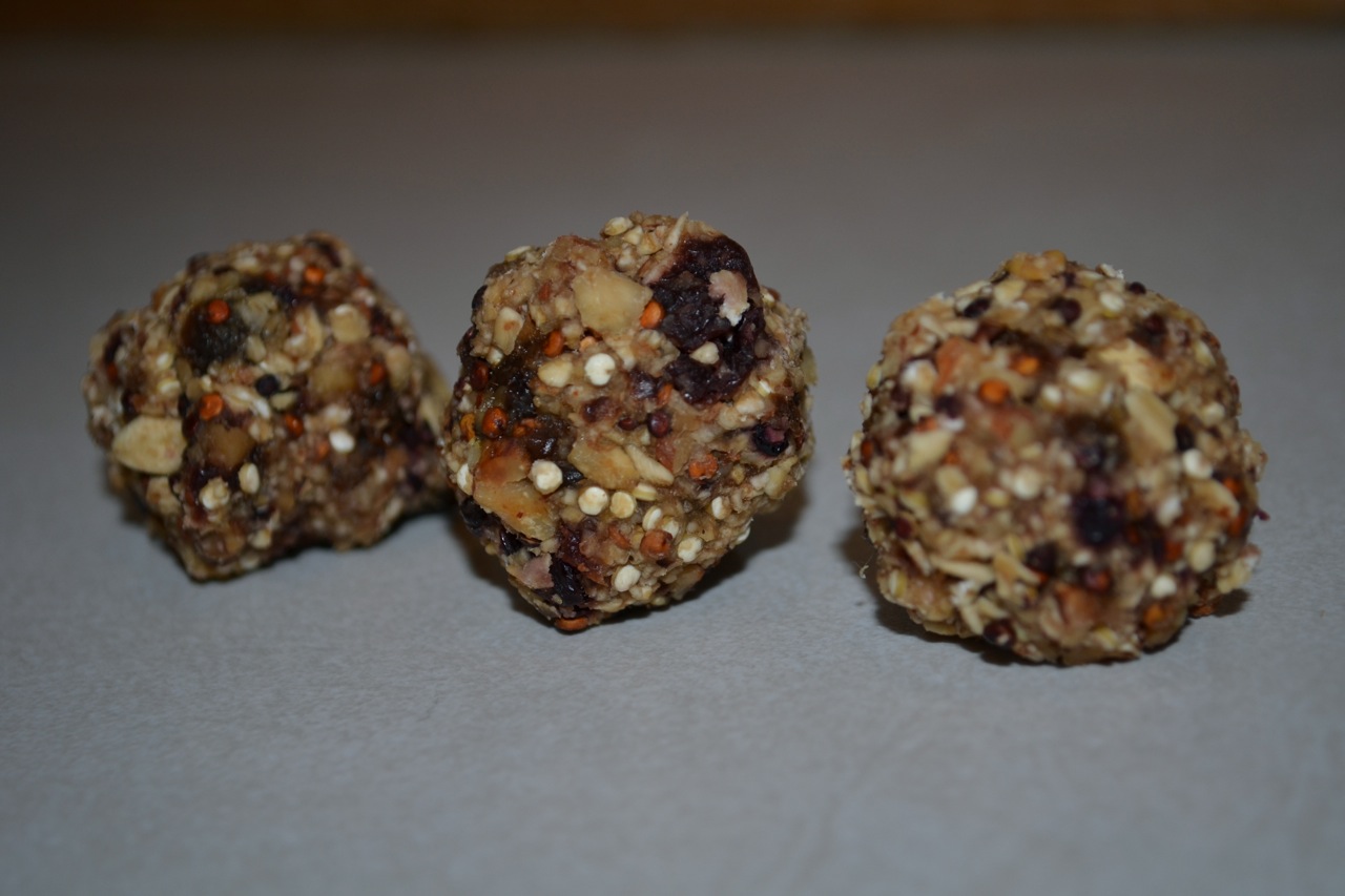 3000 miles north & back quinoa oat balls