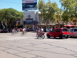 De viajeros por San Rafael, Mendoza, Argentina 4