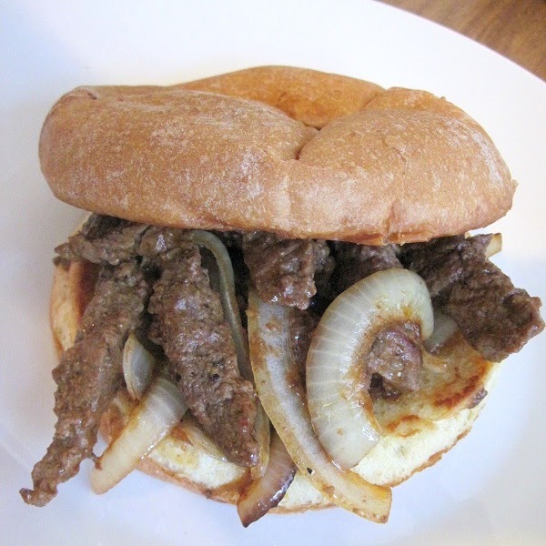 Cooking Stuff Cheap and Easy Steak Sandwich