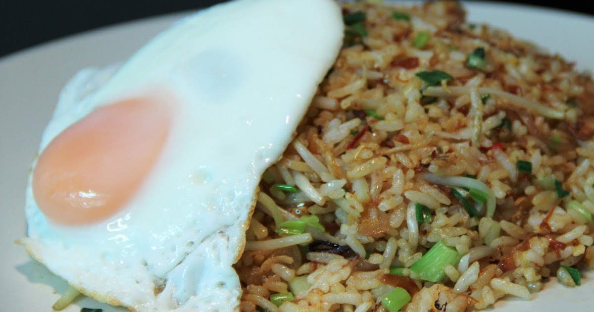 Home Cooked Grub Fried Rice with XO Sauce, Bean Sprouts and Silverfish