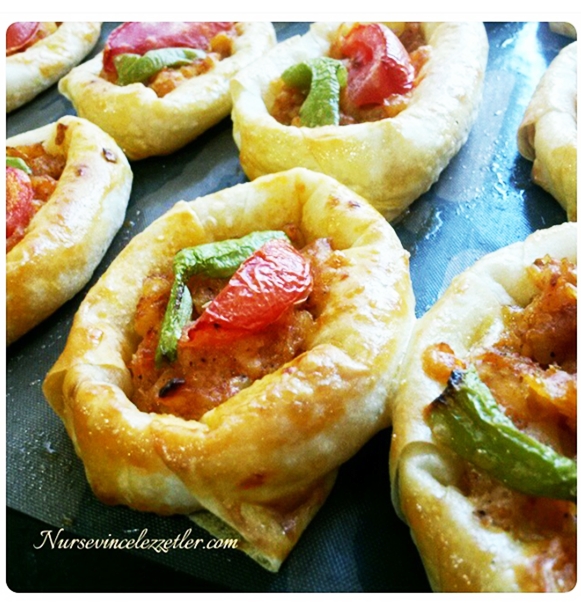 Sandal Borek Nasil Yapilir Yemek Tarifleri