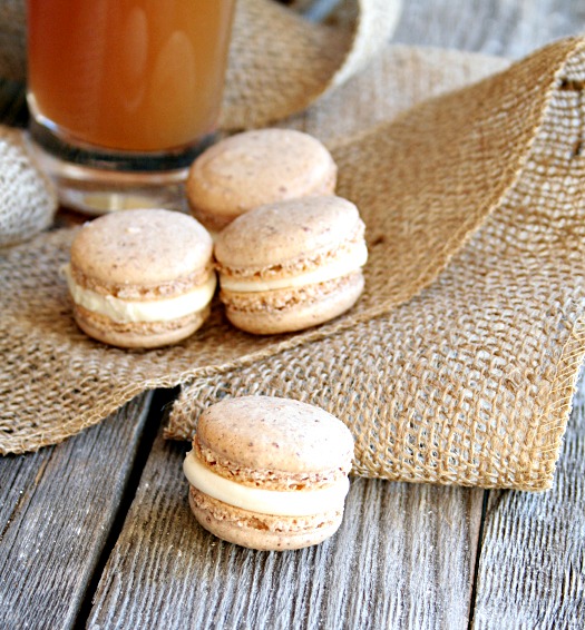 macarons 27 Amazing Apple and Pumpkin Recipes for Fall 81