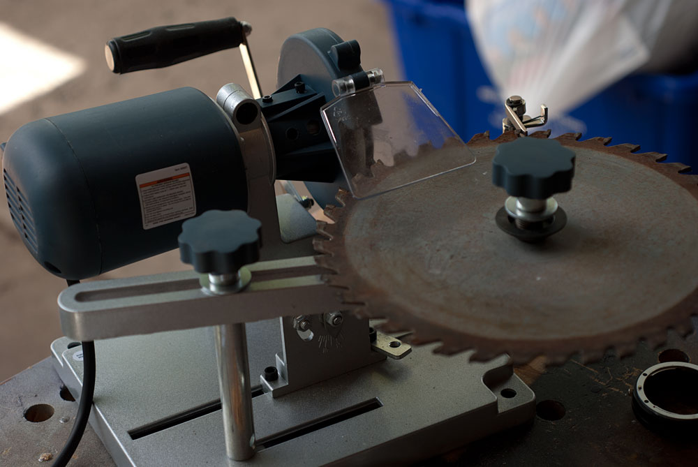 Wood Destruction by a Woodscrub Harbor Freight Circular Blade Sharpener