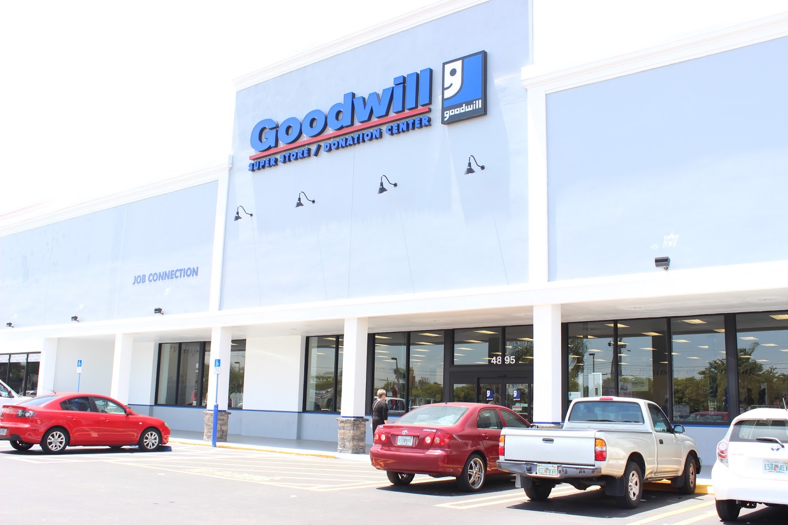 JustJewels4U Gulfstream Goodwill Industries