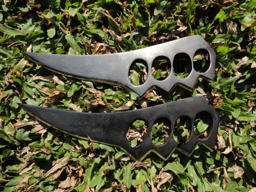 asuma trench knife